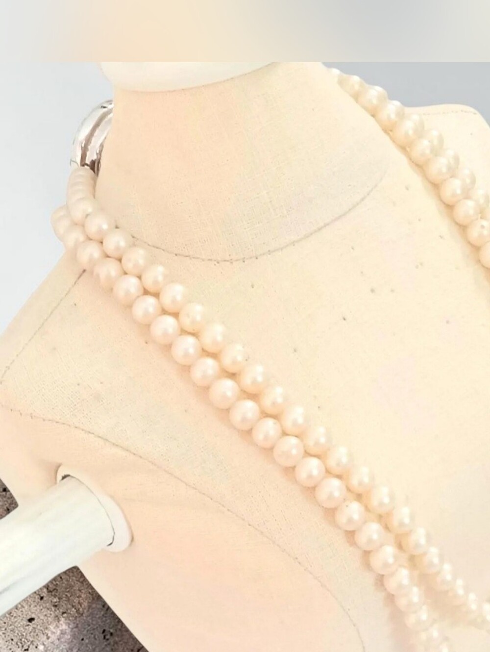 Vintage Sarah Coventry Faux Pearl Necklace Rhinestone Clasp -Reversible